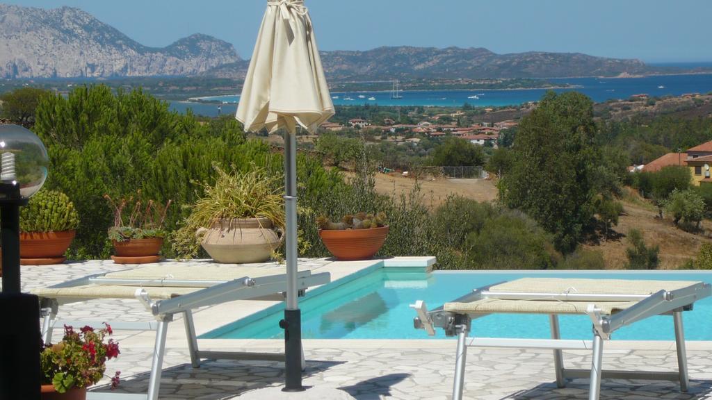 Li Muntigeddi Hotel San Teodoro  Luaran gambar