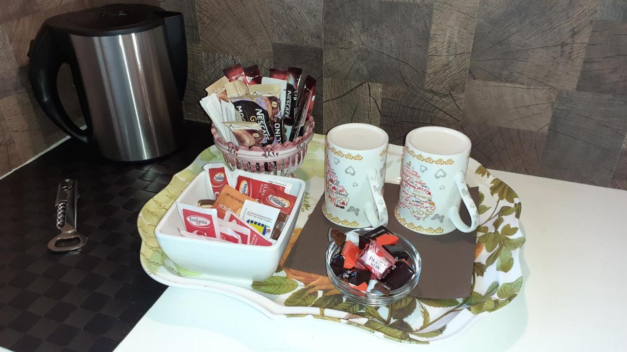 Li Muntigeddi Hotel San Teodoro  Luaran gambar